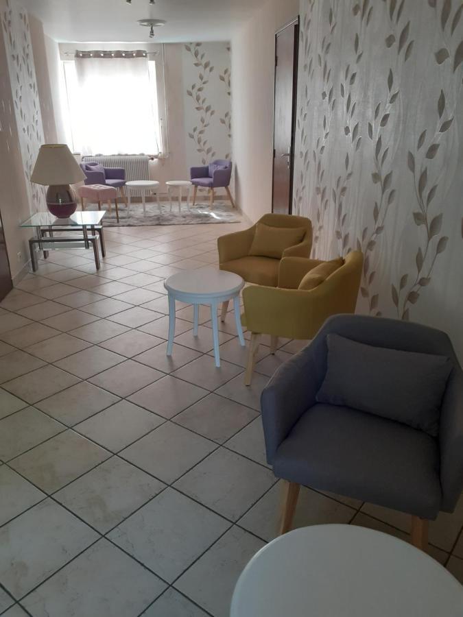 Logis Au Puits Enchante Saint-Martin-en-Bresse Екстер'єр фото