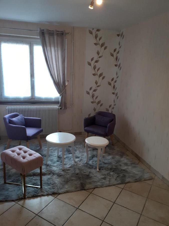 Logis Au Puits Enchante Saint-Martin-en-Bresse Екстер'єр фото