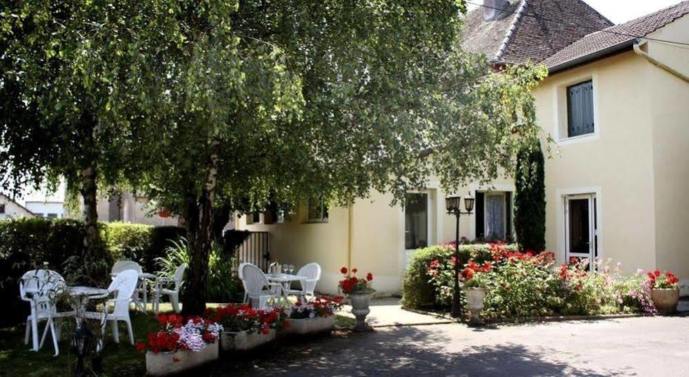 Logis Au Puits Enchante Saint-Martin-en-Bresse Екстер'єр фото